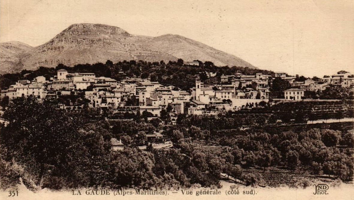 La Gaude (Alpes Maritimes), vue générale (coté sud)